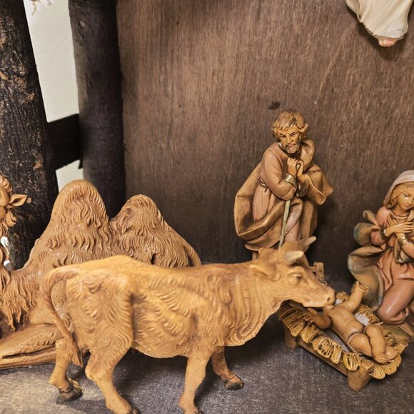 Gorgeous, 13 figure, Vintage, FONTANINI (5 Inch) Nativity scene with Creche - Picture 3 of 16